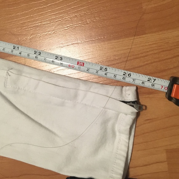 Rag & Bone white distressed zipper capri jeans - Picture 9 of 10